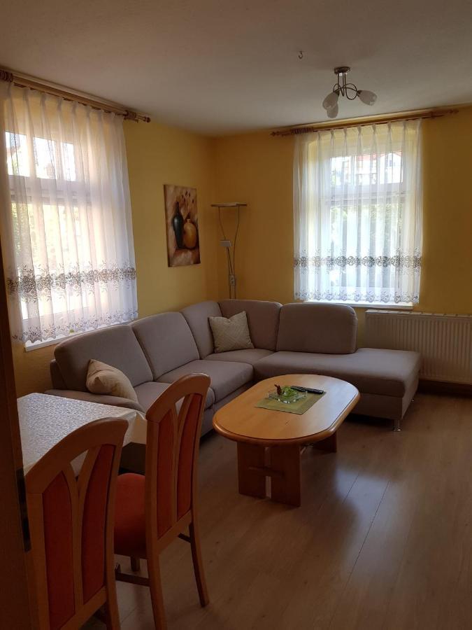 Ferienwohnung Karlguth 萨克森自由州诺伊斯塔滕 外观 照片